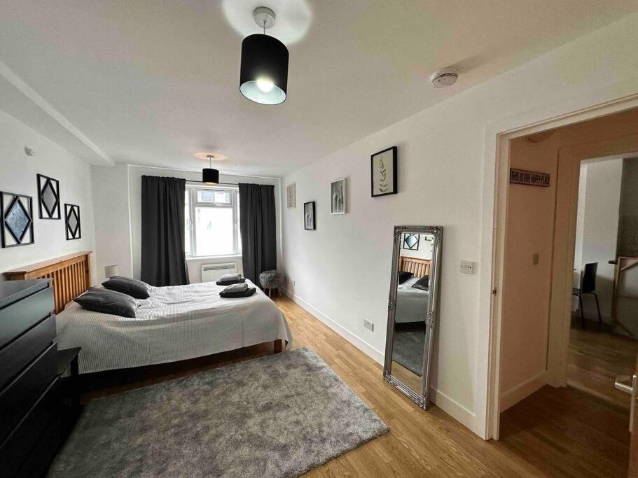 Ferienwohnung Bright And Cosy 1 Bed Flat Next To Tower Bridge London Exterior foto